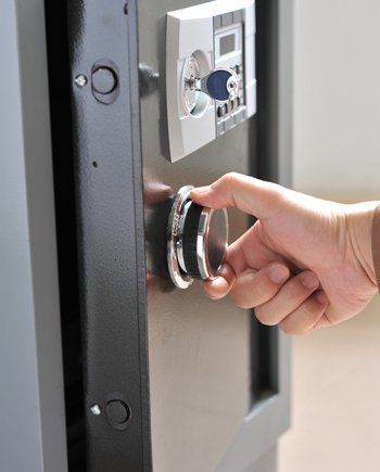 Lock Key Store Des Moines, IA 515-337-0756 Lock Key Store Des Moines, IA 515-337-0756