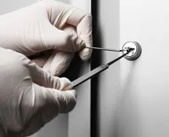 Lock Key Store Des Moines, IA 515-337-0756 - 14-Eviction-Locksmith